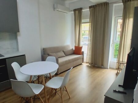 For rent 1+1 at Rez Kaimi /Ali Dem 420Leke negotiable