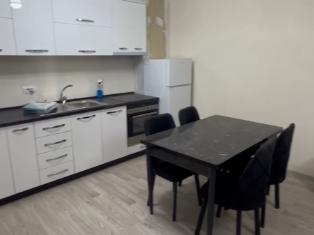 Apartament 1+1 me qera, Bathore