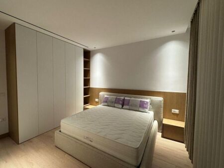  Apartment 1+1 with Parking Spot for Rent – Paris Commune