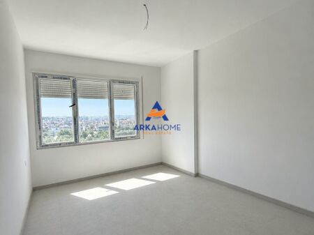 SHITET APARTAMENT 2+1+2+BALLKON "KAMEZ" 121.500 EURO