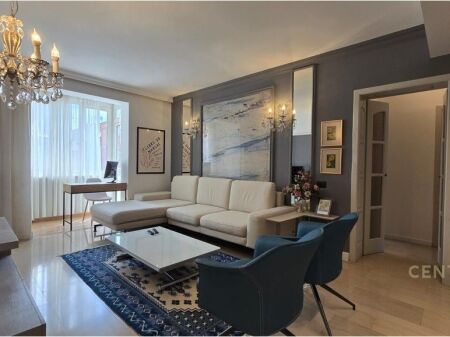 Appartamento 3+1 In Affitto in Via Durazzo, Tirana !!