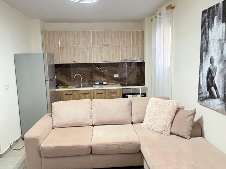 Appartamento 1+1 in affitto vicino a "Foto Durresi" – Durrës