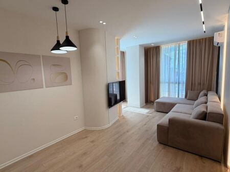  Shitet Apartament Modern 2+1 tek 21 Dhjetori