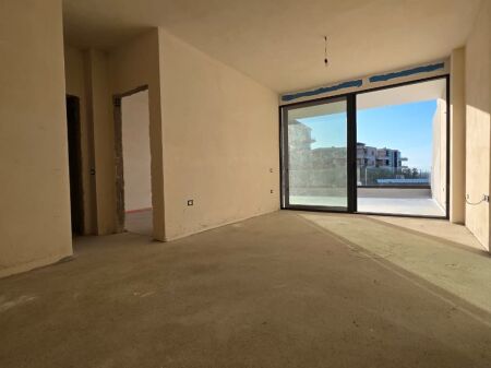 Appartamento 1+1 con vista mare e veranda