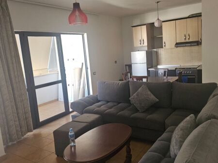 Affitto | Apartament 2 + 1 | 21 Dhjetori | 550 €/mese