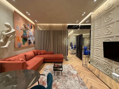 Appartamento 1+1 con posto auto a Square 21!
