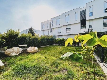 APPARTAMENTO 1+1+CORTILE+PARCHEGGIO A SAN PIETRO RESIDENCE!