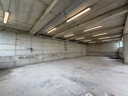 Magazzino in affitto, Peze-Helmes! 1800€