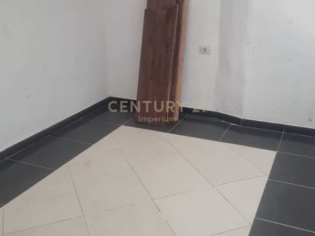 Business Premises for Rent 74 m² in Çabej Buildings!