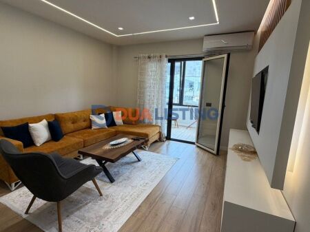 Shitet Apartament 1+1 në Fresk