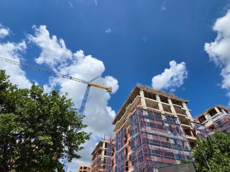 5 Maji Rezidenca Ajka Shitet Apartament 1+1