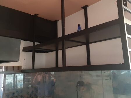 Business premises for sale near the Overpass of the Paris Commune, in one of the most sought-after areas with high traffic in Tirana.