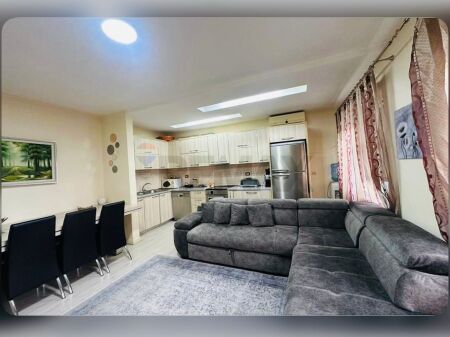 Apartament 2+1 Pallati me Shigjeta