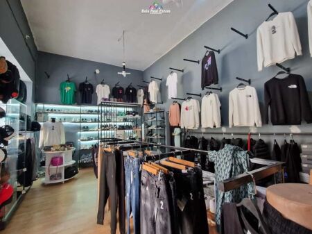 Negozio in Affitto in Via Kavaja (ID BD21909) Tirana