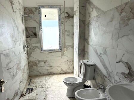 Appartamento 2+1+2 bagni + balcone in vendita  Kamez