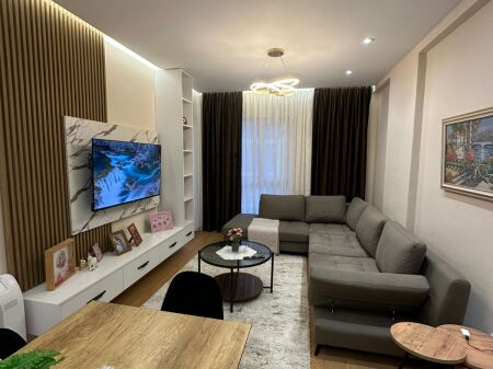 Apartament 2+1 per qira Univers City