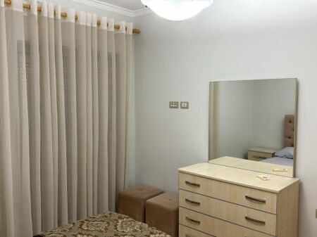 in affitto don bosko,2+1+1 bagno+1 balcone. 600 mila lek