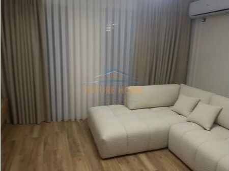 Shitet, Apartament 1+1, rruga Besim Alla, Tiranë.