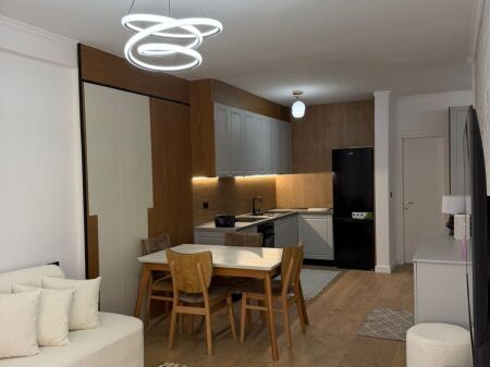 Astir Apartament 1+1 ne shitje