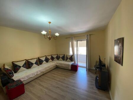  Jepet me qira apartament 2+1 perballe harry fultz