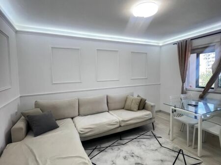 AFFITTASI APPARTAMENTO 2+1 VICINO AL FLAGSHIP CENTER, DURRES
