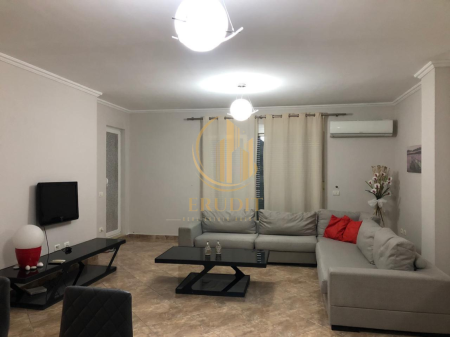  Apartament modern 2+1 në shitje  Liqeni i Thatë, Tiranë