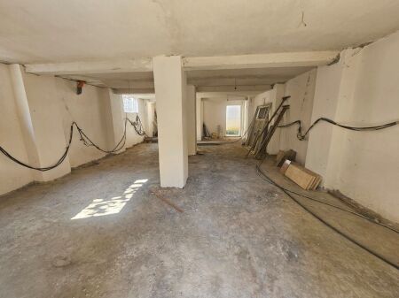 GARAGE FOR SALE THAT CAN BE USED FOR A COMMERCIAL UNIT IN GOLEM