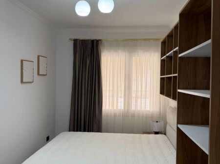  Shitet Apartament 1+1  Rruga Sokrat Miho, Astir