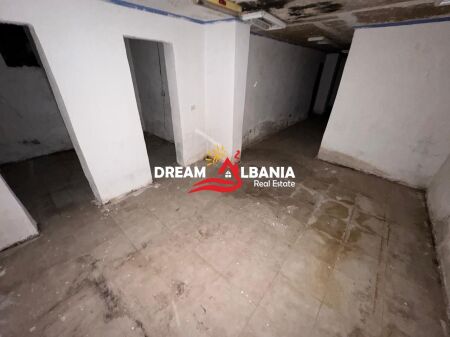 Bodrum warehouse for sale between Durres Road and Mine Peza Street in the center of Tirana (ID 4181126 )