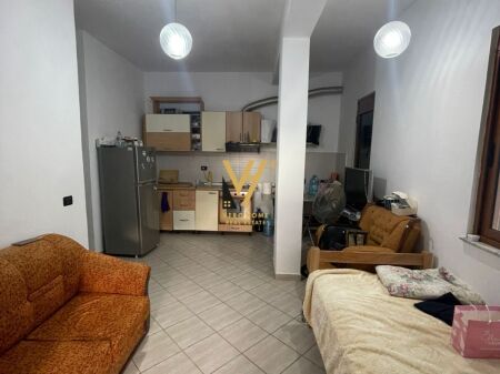 APARTMENT 1+1+BLK FOR RENT IN VASIL SHANTO 400 EURO
