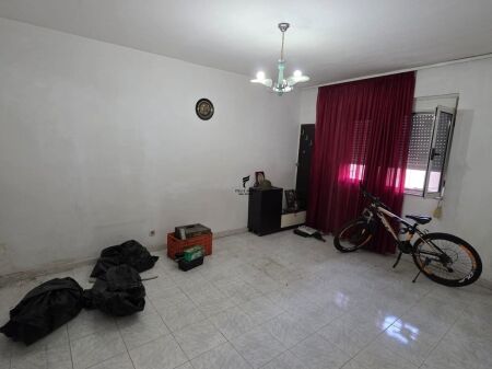 SHITET APARTAMENT 1+1 ISH PARKU 131.000 EURO FH-75022