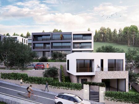 Shitet Apartament 2+1+2 me Verandë – Calm View Residence (Pranë Vilave Gjermane)!