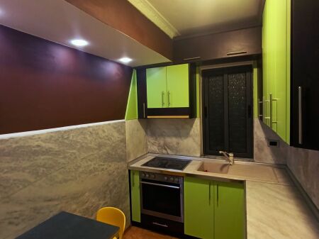 Jepet me Qira Apartament 2+2+1 te Ali Demi (75m²)