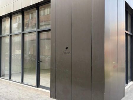 NEGOZIO IN AFFITTO 190 M2 STRADA DI DURRES 2100 EURO FH-75284