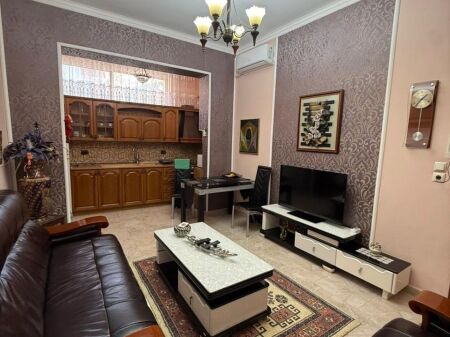 JEPET ME QIRA APARTAMENT 2+1 + BALLKON- VASIL SHANTO