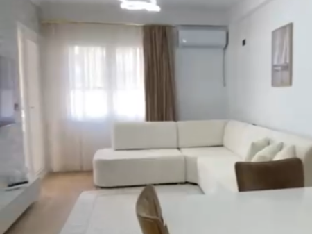 Apartament 1+1 per shitje ne Astir !