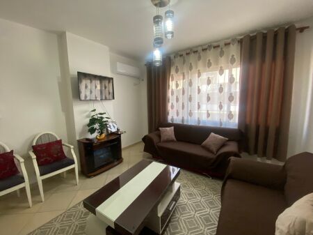 Apartament 2+1 per qera ne Astir !