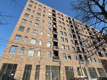  Shitet Apartament 3+1+2 – Gati për Banim 5 maj