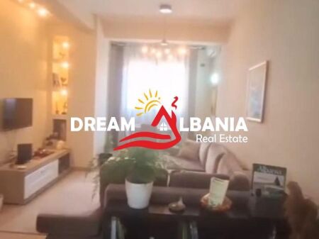 Apartment 1+1 for rent in the area of the Paris Commune (ID 42111579)