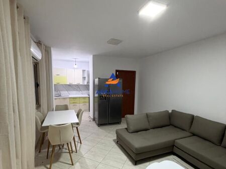 JEPET ME QERA APARTAMENT 2+1 "TEK JORDAN MISJA" 70.000 LEKE