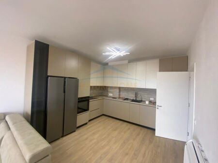 Qera, Apartament 2+1+2, Kamez