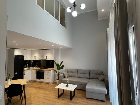 Shitet Duplex 1+1+2 tualete_Tek Restorant Mir Zoti