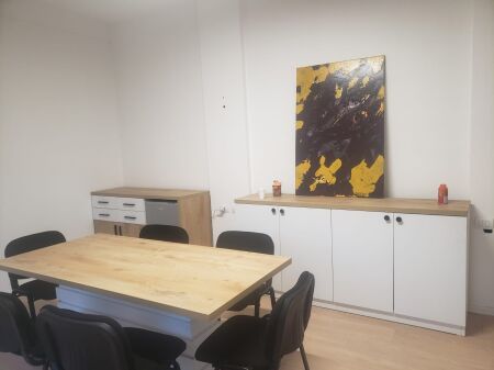 Ufficio in affitto presso 21-shi / Garden Building