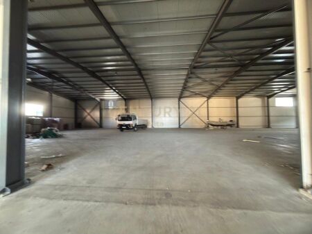 Magazzino 2000m² in Affitto vicino alla Strada Principale, Ex Keneta, Durazzo !!!