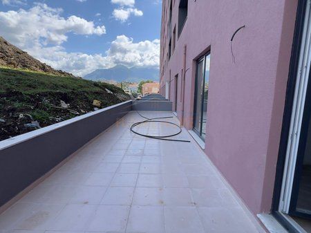 Appartamento 2+1+2+Veranda in Vendita, Paskuqan