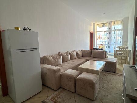  JEPET ME QERA Apartament 3+1  Fresk, pranë pikës së gazit Kastrati