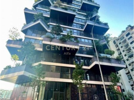 Ambiente Premium nel Vertical Forest Tirana – 474,61m² | Piano 1 | Facciata con Visibilità