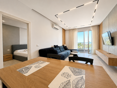 Shitet Apartament 1+1 i Mobiluar me Pamje Deti - Qerret, Kavajë