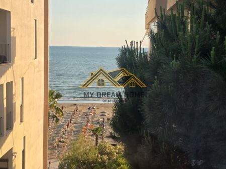 VENDESI 2 APPARTAMENTI 1+1, 20 m dal mare, SHKEMBI KAVAJE CON VISTA MARE