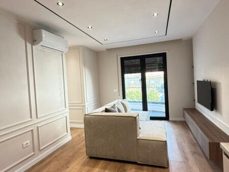  Apartment 1+1 with balcony for rent – Paris Municipality